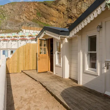 Tolcarne Colonial Restaurant And * New Quay