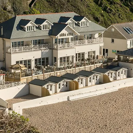 Tolcarne Colonial Restaurant&rooms *