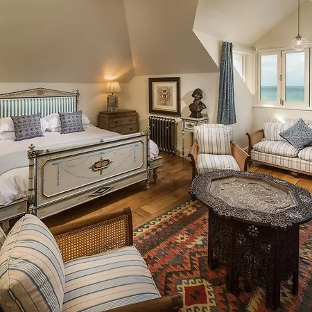 Tolcarne Colonial Restaurant&rooms